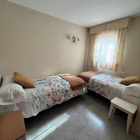 Apartamento Enriqueta Lozano Granada Esterno foto